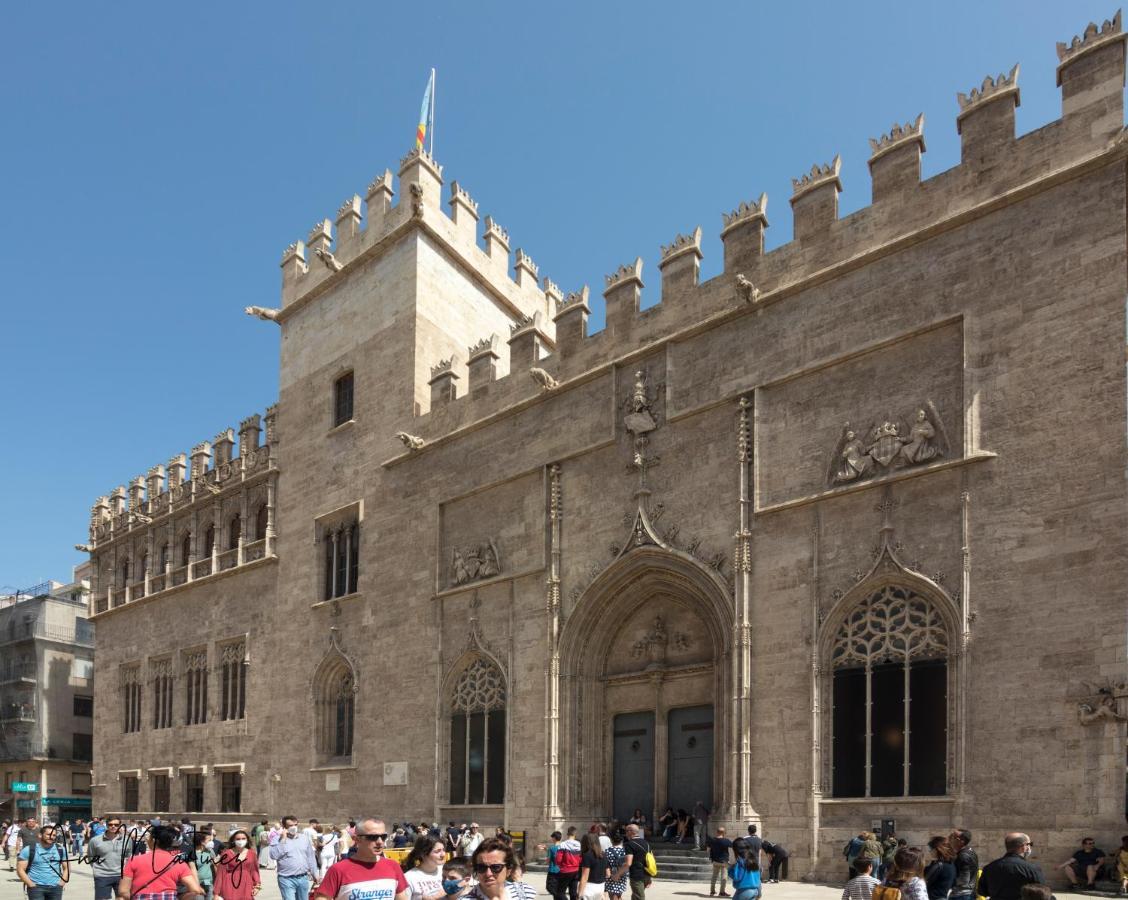 Luminoso. Comodo. Acogedor. Wifi. Junto A Ave Valencie Exteriér fotografie