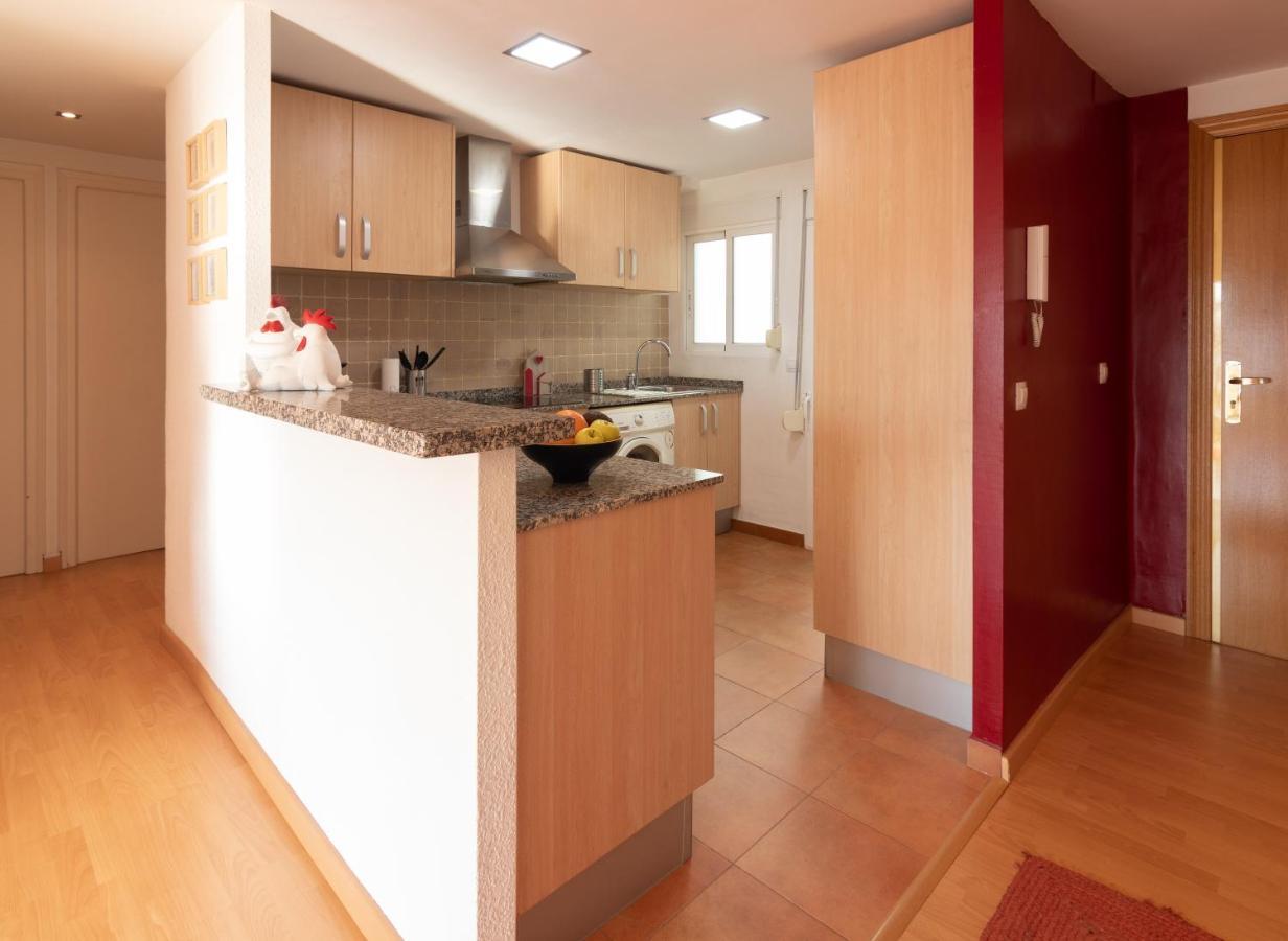 Luminoso. Comodo. Acogedor. Wifi. Junto A Ave Valencie Exteriér fotografie