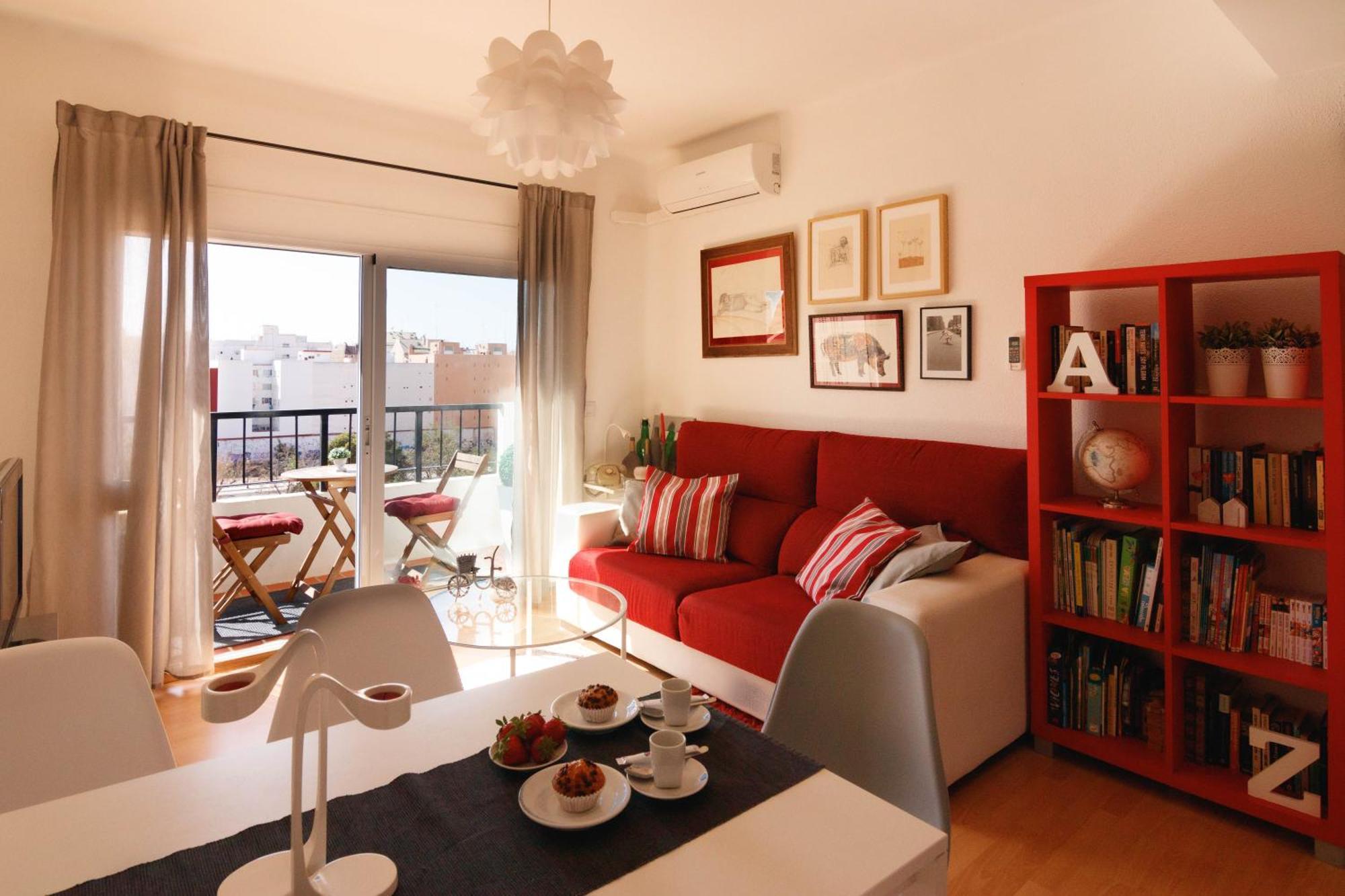Luminoso. Comodo. Acogedor. Wifi. Junto A Ave Valencie Exteriér fotografie